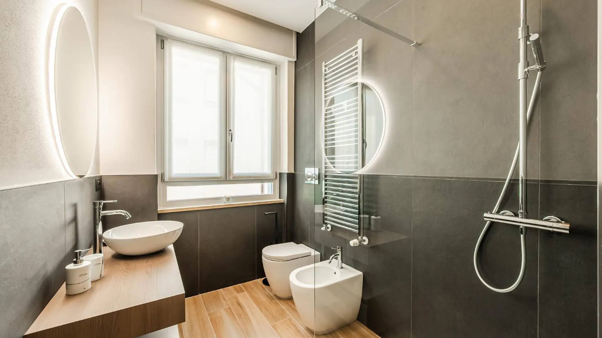 Apartment 6 Isonzo - Luxury Stay Verona