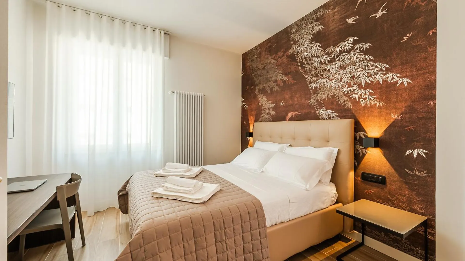 6 Isonzo - Luxury Stay Verona 0*,